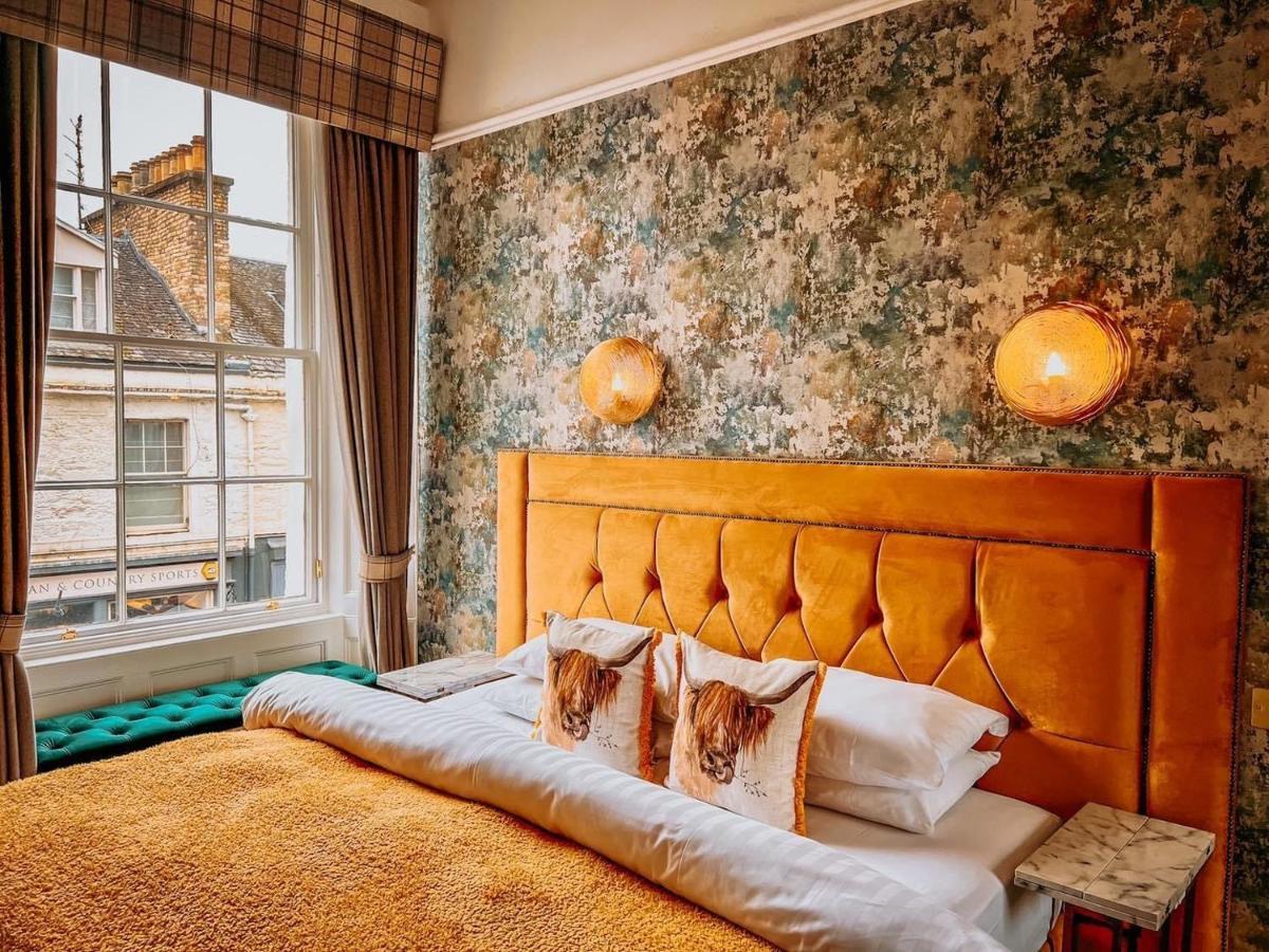 Atholl Arms Hotel Дънкелд Екстериор снимка