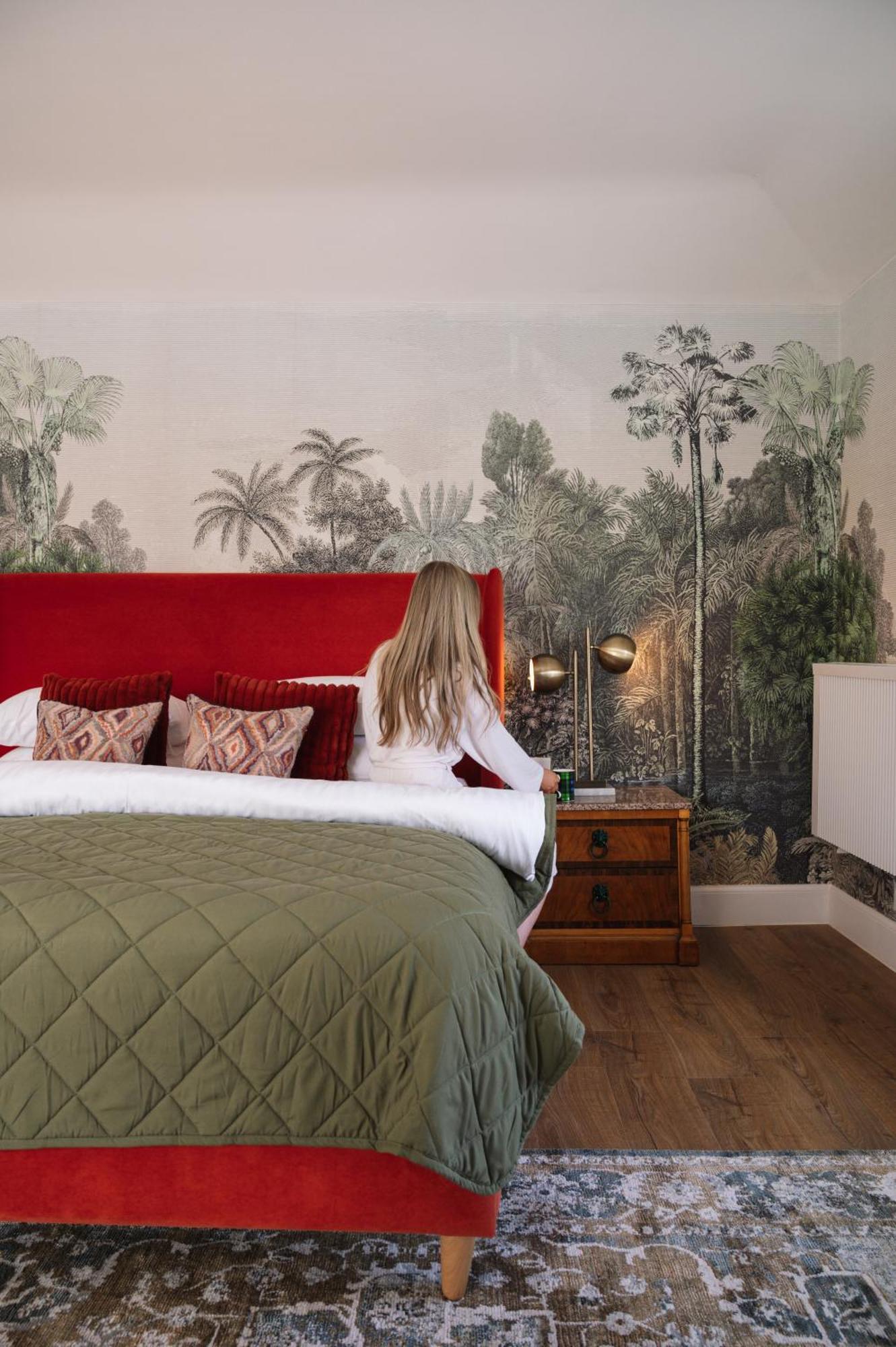 Atholl Arms Hotel Дънкелд Екстериор снимка
